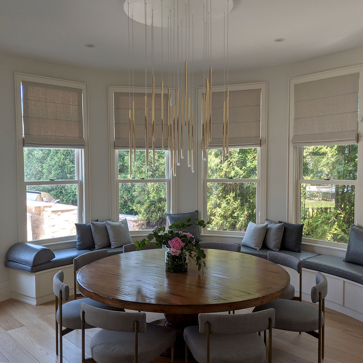 schutze custom-builders-dining-room-table