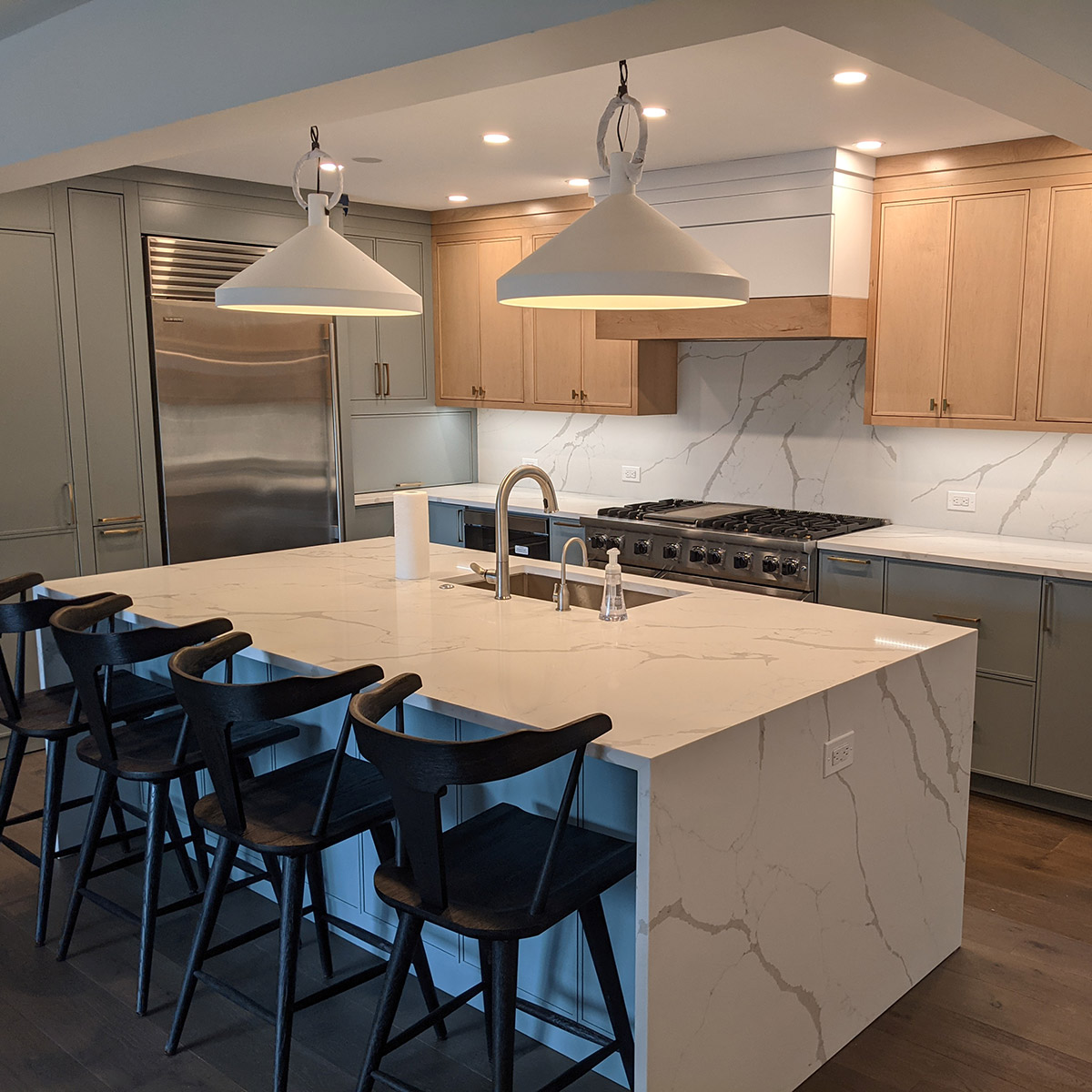 schutze custom-builders-marble-kitchen